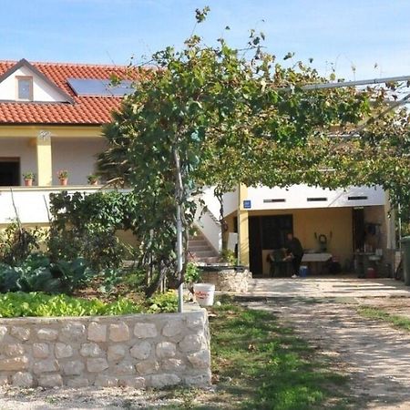 Apartments Kuzma - Afordable Nin Zewnętrze zdjęcie